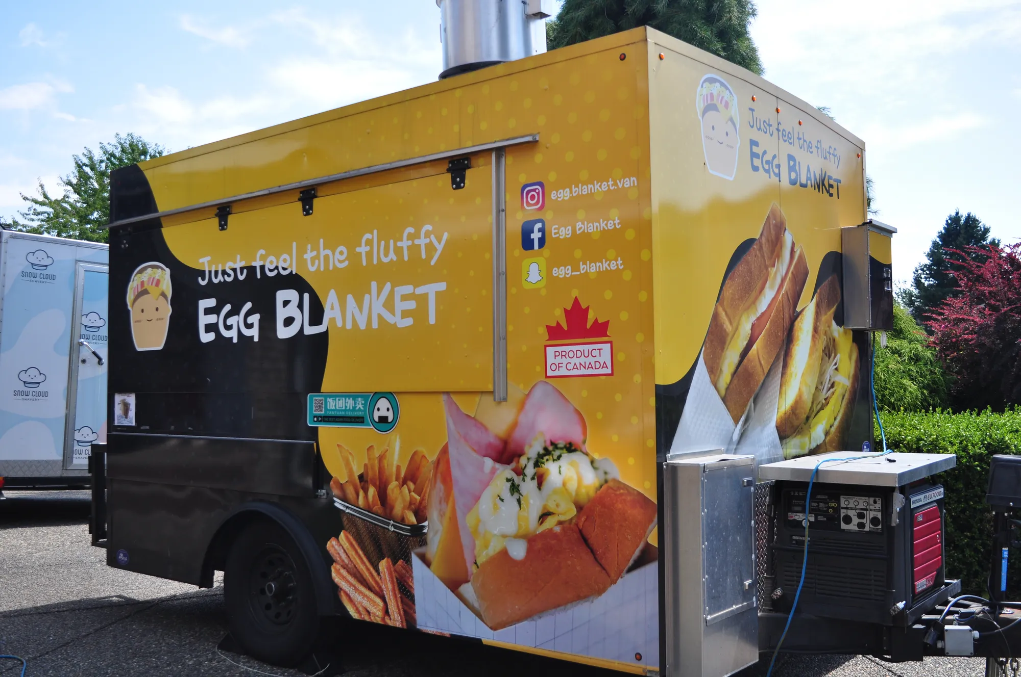 Egg Blanket food truck full vehicle wrap in Vancouver